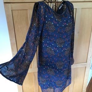 Lush cold shoulder long sleeve mini tie back blue Dress size Small
